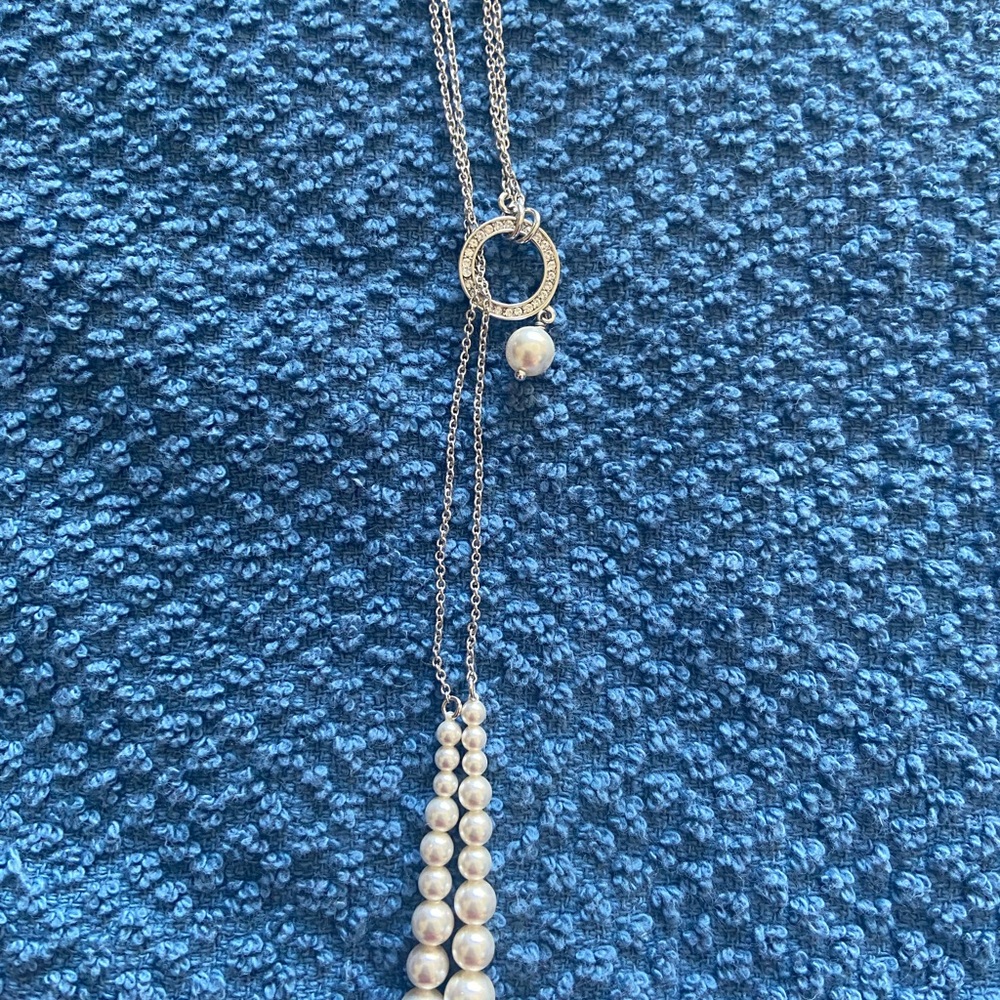 Silver & Pearl necklace